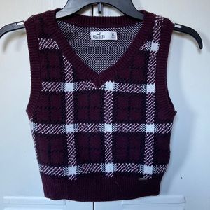 Hollister | plaid sweater vest